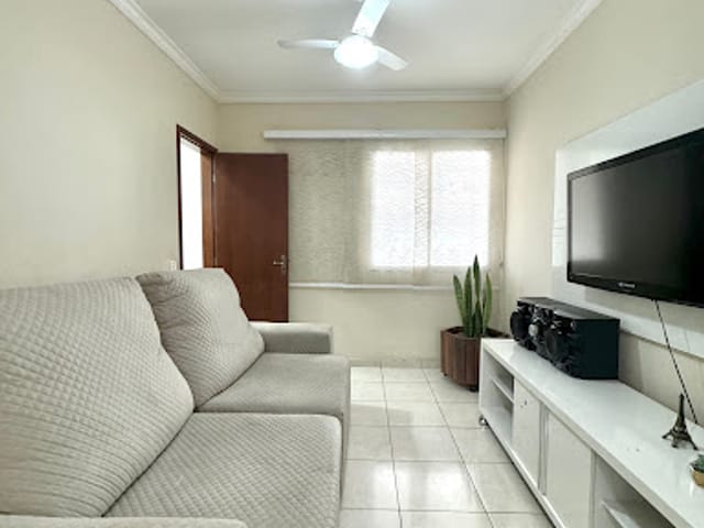 Casa com 250m² 5 quartos e 5 banheiros, à venda, no bairro Morada de Laranjeiras em Serra