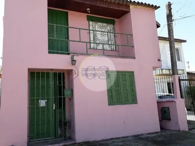 Casa 3 quartos e 2 banheiros, à venda, no bairro Areal em Pelotas