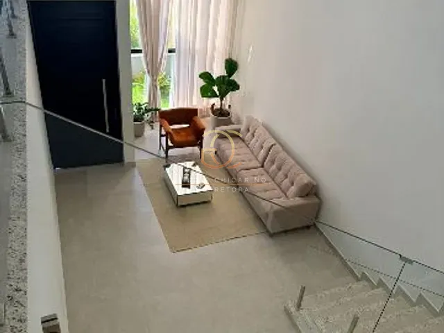 Casa 4 quartos e 3 banheiros, à venda, no bairro Santa Cruz em Valença