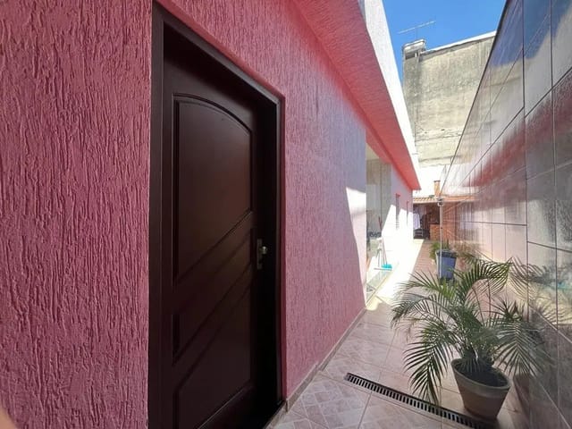 Casa 3 quartos e 2 banheiros, à venda, no bairro Jardim Vergueiro (Sacomã) em São Paulo