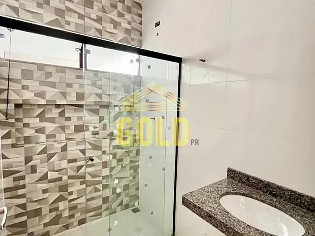 Casa 3 quartos e 2 banheiros, à venda, no bairro Califórnia em Londrina