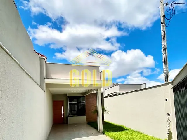 Casa 3 quartos e 2 banheiros, à venda, no bairro Califórnia em Londrina