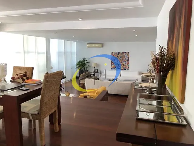 Casa com 600m² 4 quartos e 3 banheiros, à venda, no bairro São Conrado em Rio de Janeiro