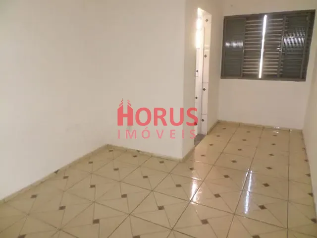 Casa 3 quartos e 2 banheiros, à venda, no bairro Vila Espanhola em São Paulo