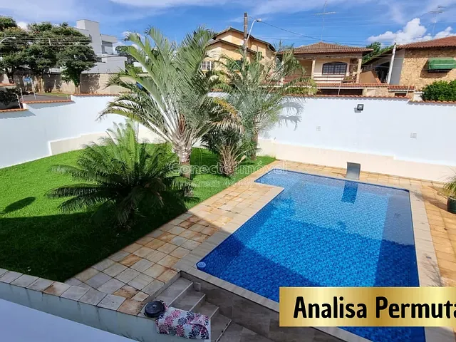 Casa com 640m² 3 quartos e 4 banheiros, à venda, no bairro Jardim Venturini em Jaguariúna