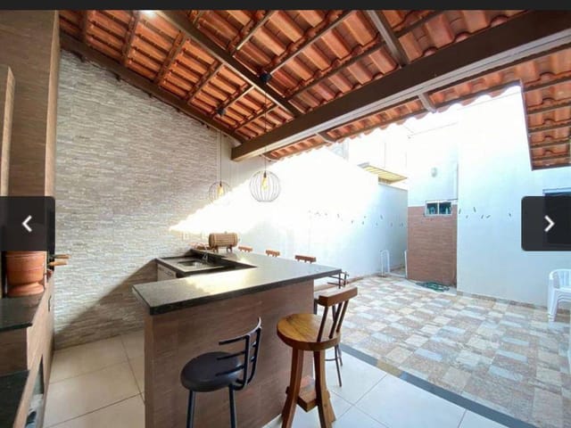 Casa com 360m² 3 quartos e 2 banheiros, à venda, no bairro Residencial Buriti em Senador Canedo