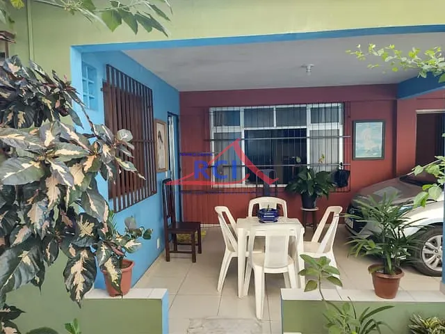 Casa 4 quartos e 2 banheiros, à venda, no bairro Novo México em Vila Velha