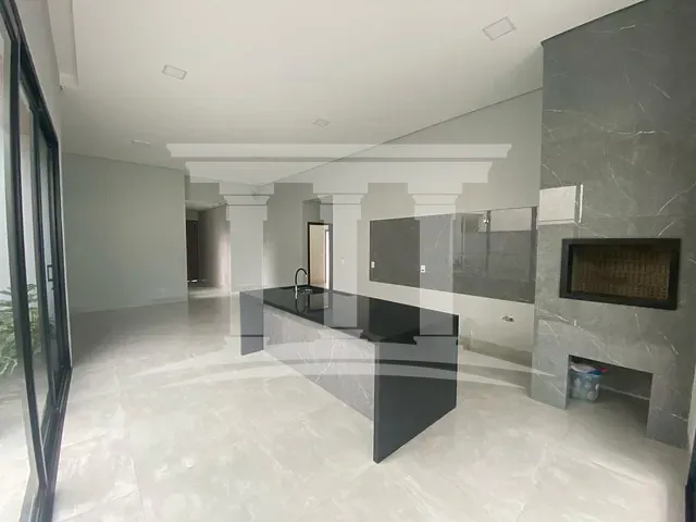 Casa com 390m² 3 quartos e 1 banheiro, à venda, no bairro Residencial Aquarela Brasil em Sinop