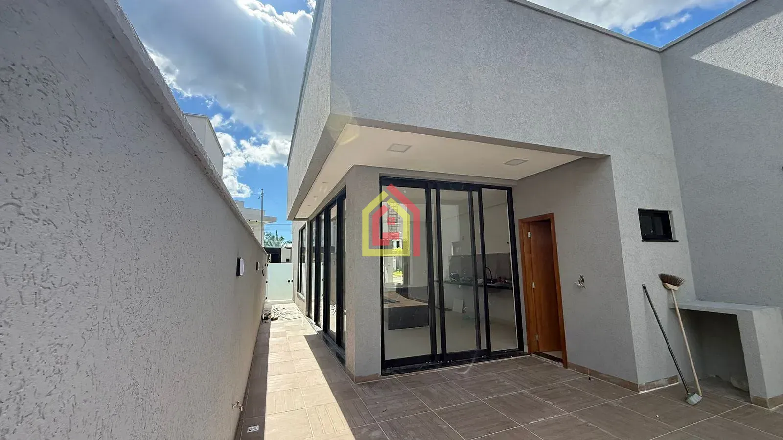 Casa à venda com 3 quartos, 3 suítes, 2 vagas e 171m² no MIrante do Vale, Marabá (PA) — foto 8 de 12