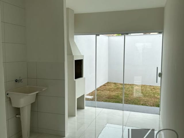 Casa com 125m² 2 quartos e 1 banheiro, à venda, no bairro Conjunto Farid Libos em Londrina