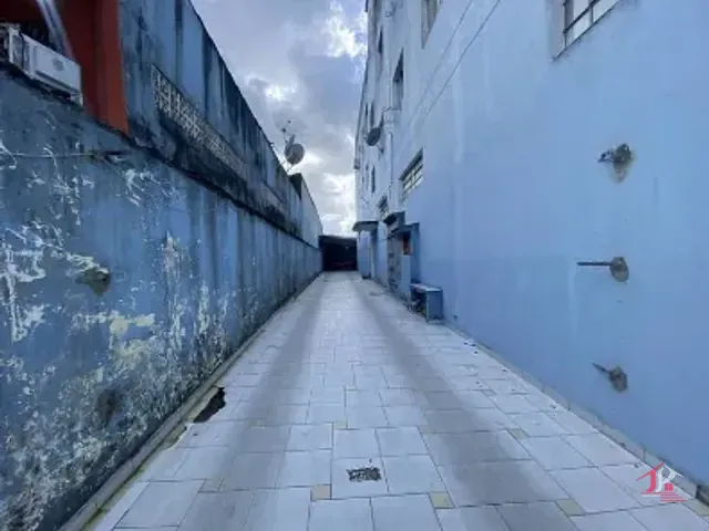 Casa 2 quartos e 1 banheiro, à venda, no bairro Umuarama em Itanhaém