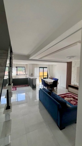 Casa 3 quartos e 2 banheiros, à venda, no bairro Portais (Polvilho) em Cajamar