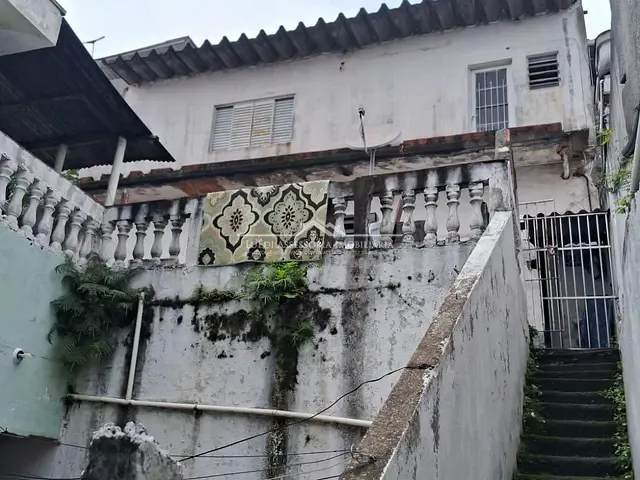 Casa com 300m² 7 quartos e 9 banheiros, à venda, no bairro Jardim Santa Terezinha (Zona Leste) em São Paulo
