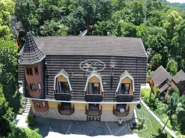 Hotel com 3211m², à venda, no bairro Fazendinha (Penedo) em Itatiaia