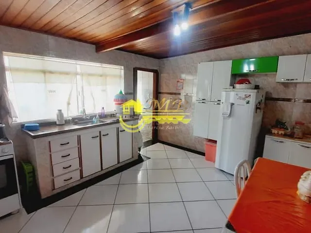 Casa com 250m² 2 quartos e 1 banheiro, à venda, no bairro Parque Universitario de Viracopos em Campinas