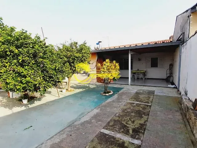 Casa com 250m² 2 quartos e 1 banheiro, à venda, no bairro Parque Universitario de Viracopos em Campinas