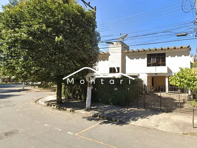 Casa com 221m² 4 quartos e 3 banheiros, à venda, no bairro Vila Santa Cecília em Volta Redonda