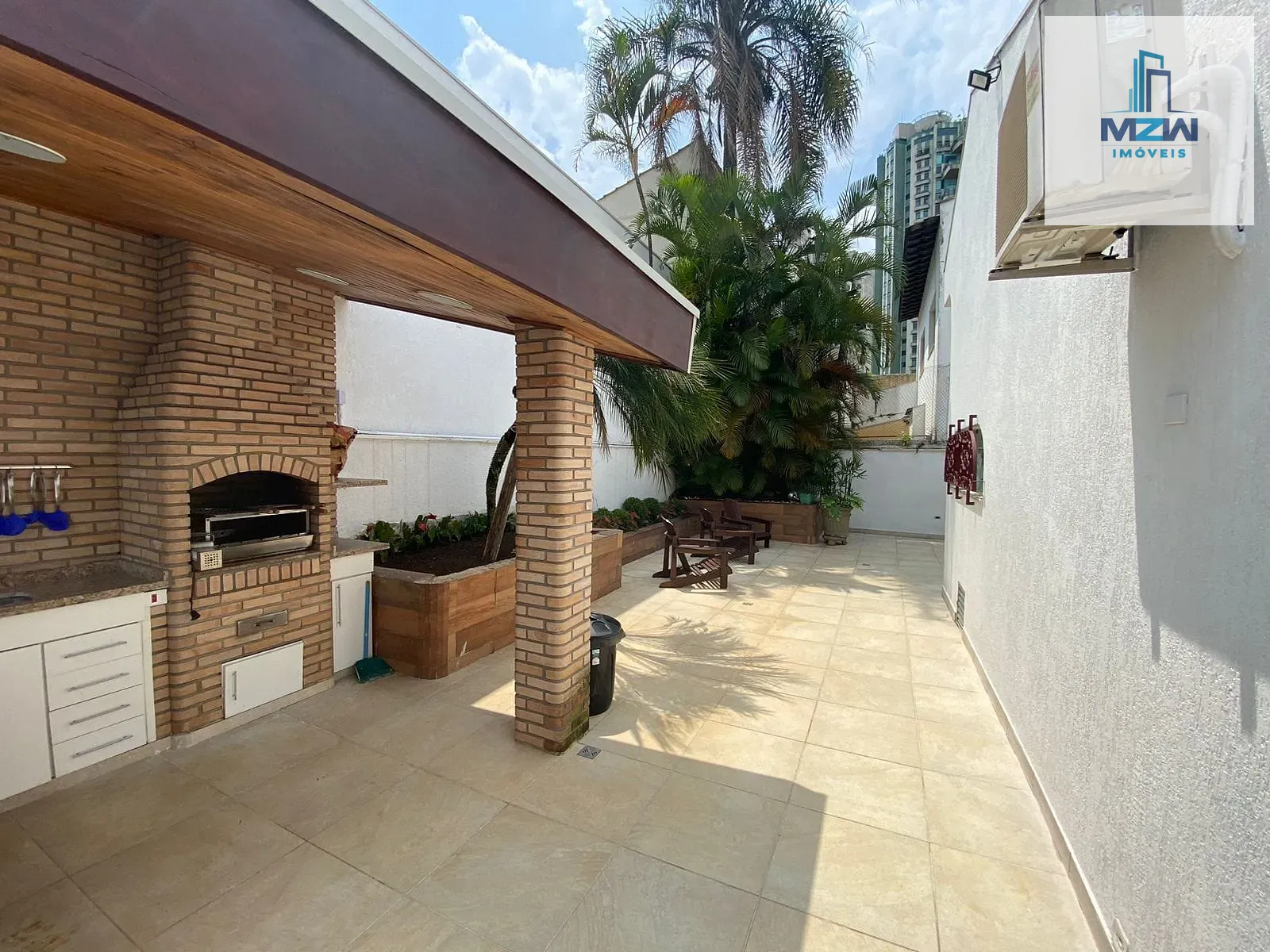 Casa, 4 quartos, 600 m² - Foto 35