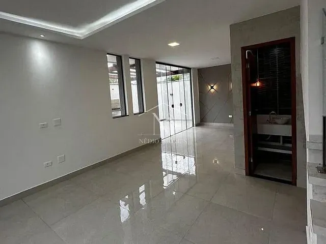 Casa com 100m² 3 quartos e 2 banheiros, à venda, no bairro Jardim Atlântico Central (Itaipuaçu) em Maricá