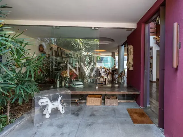 Casa com 502m² 4 quartos e 4 banheiros, à venda, no bairro Leblon em Rio de Janeiro