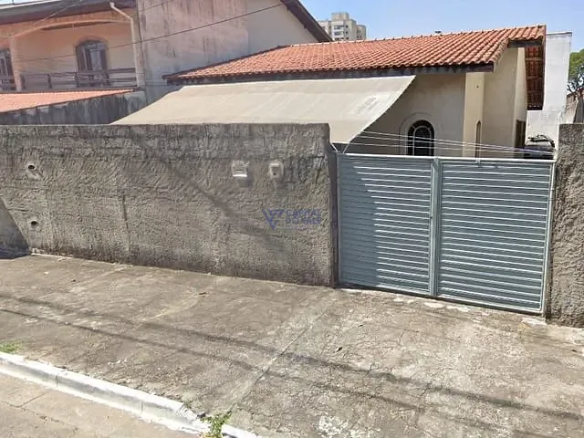 Casa com 312m² 3 quartos e 2 banheiros, à venda, no bairro Bosque dos Eucaliptos em São José dos Campos
