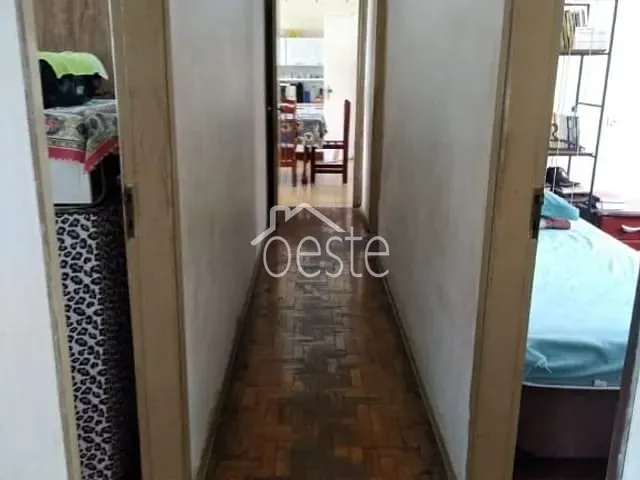 Casa com 250m² 4 quartos e 2 banheiros, à venda, no bairro Jardim São Francisco em Santa Bárbara D'Oeste