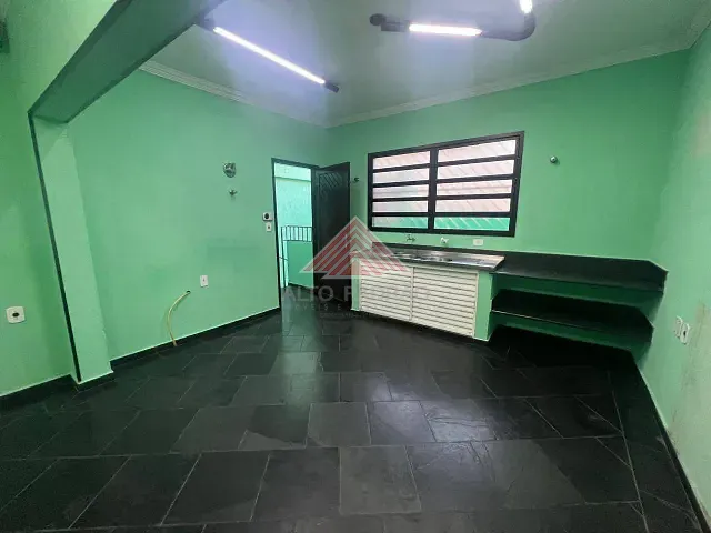 Casa com 257m² 3 quartos e 2 banheiros, à venda, no bairro Jardim Haydee em Mauá