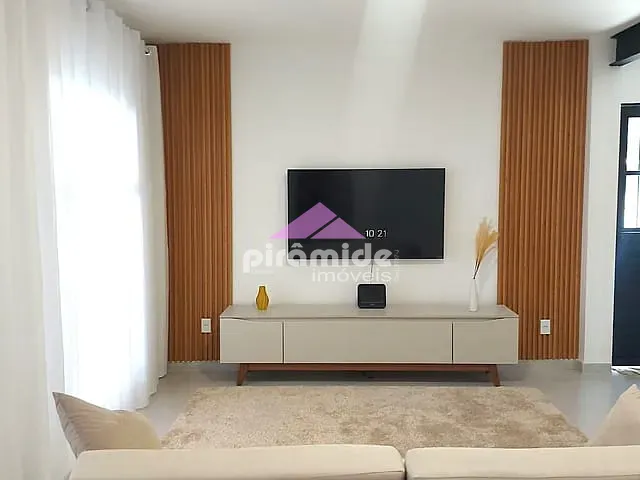 Casa com 250m² 3 quartos e 2 banheiros, à venda, no bairro Bosque dos Eucaliptos em São José dos Campos