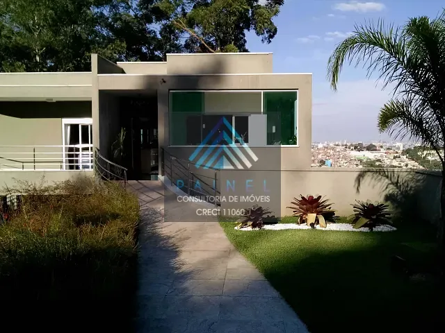 Casa 6 quartos e 3 banheiros, à venda, no bairro Jardim Ibiratiba em São Paulo