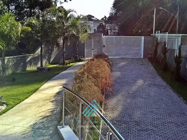 Casa 6 quartos e 3 banheiros, à venda, no bairro Jardim Ibiratiba em São Paulo