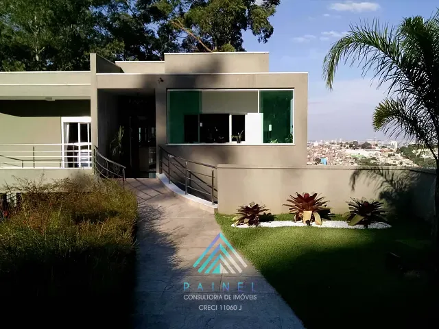 Casa 6 quartos e 3 banheiros, à venda, no bairro Jardim Ibiratiba em São Paulo