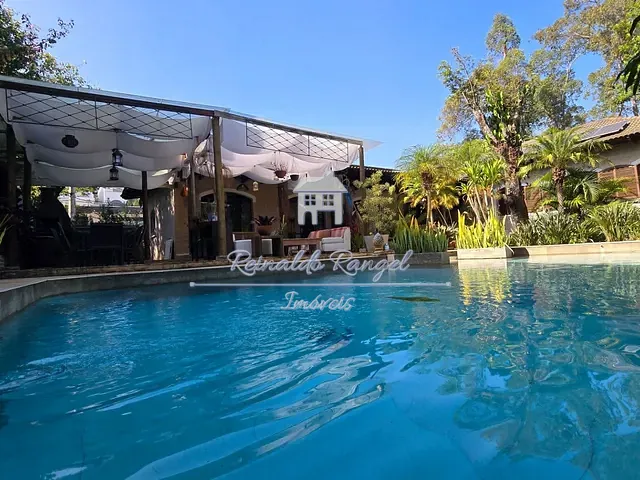 Casa com 872m² 4 quartos e 5 banheiros, à venda, no bairro Jardim Marajoara em São Paulo