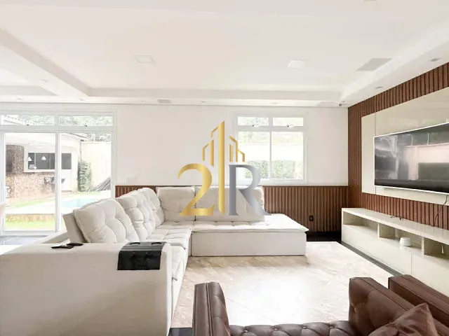Casa com 504m² 4 quartos e 6 banheiros, à venda, no bairro Interlagos em São Paulo