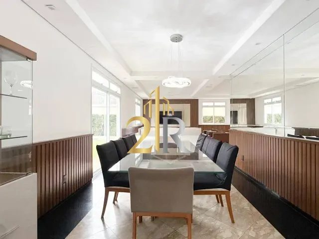 Casa com 504m² 4 quartos e 6 banheiros, à venda, no bairro Interlagos em São Paulo