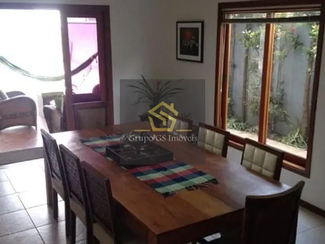 Casa com 360m² 3 quartos e 4 banheiros, à venda, no bairro Santa Rosa em Vinhedo