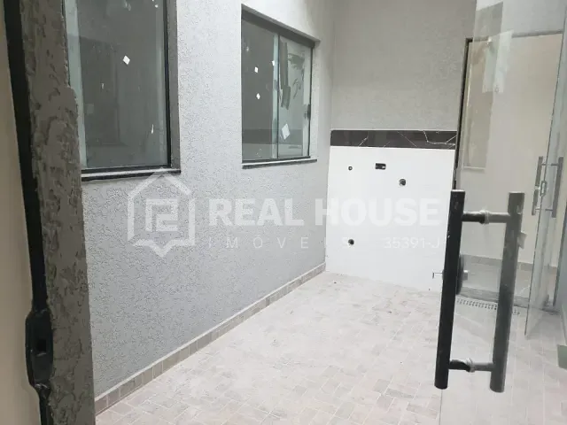 Casa 2 quartos e 1 banheiro, à venda, no bairro Jardim Alpes de Sorocaba em Sorocaba