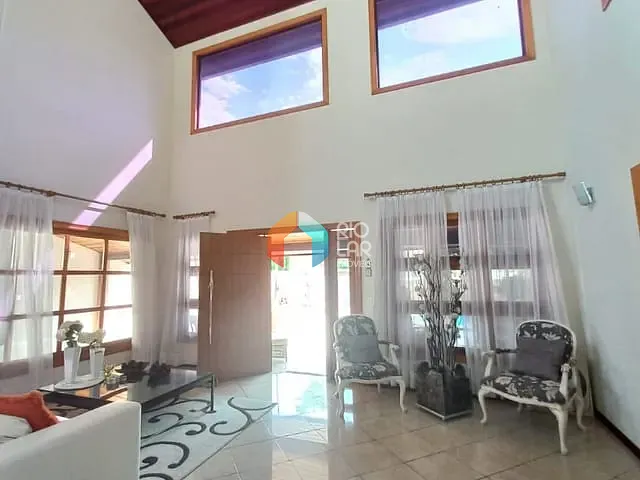 Casa com 800m² 5 quartos e 6 banheiros, à venda, no bairro Jacarepaguá em Rio de Janeiro