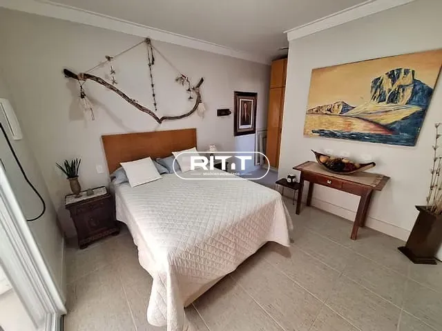 Casa com 300m² 4 quartos e 5 banheiros, à venda, no bairro Parque das Flores em Campinas