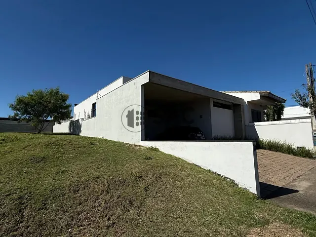 Casa 3 quartos e 2 banheiros, à venda, no bairro Residencial Flores em Sorocaba