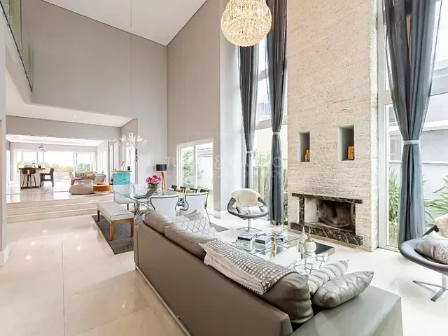 Casa com 551m² 4 quartos e 5 banheiros, à venda, no bairro Alphaville Graciosa em Pinhais