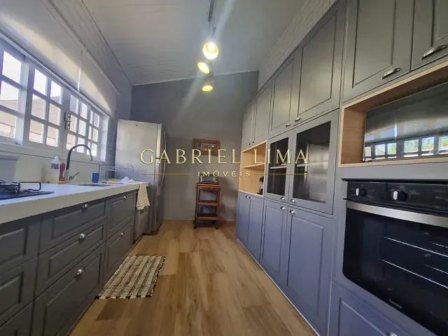Casa 3 quartos e 4 banheiros, à venda, no bairro Jardim Celeste em Jundiaí