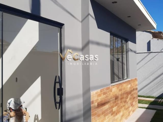 Casa com 100m² 2 quartos e 2 banheiros, à venda, no bairro Village Rio das Ostras em Rio das Ostras