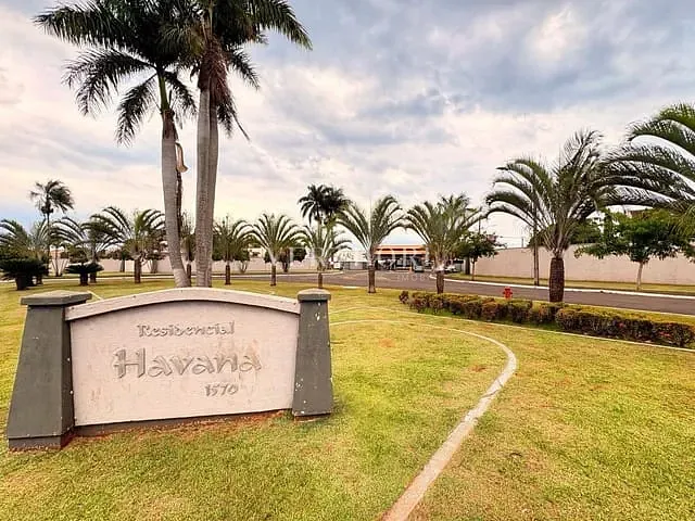 Casa 5 quartos e 5 banheiros, à venda, no bairro Aragarça em Londrina