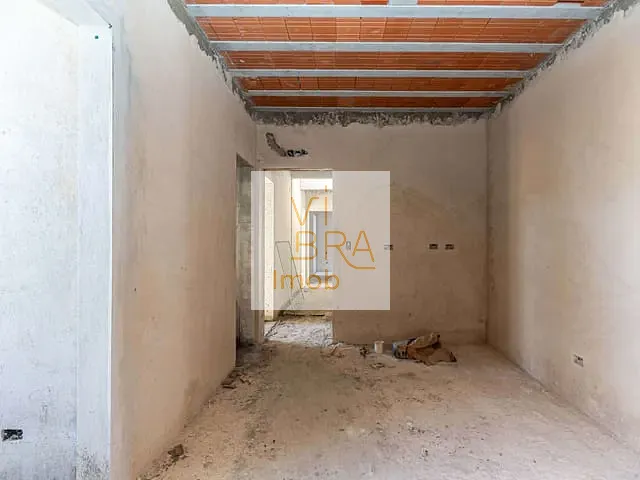 Casa 3 quartos e 4 banheiros, à venda, no bairro Hugo Lange em Curitiba