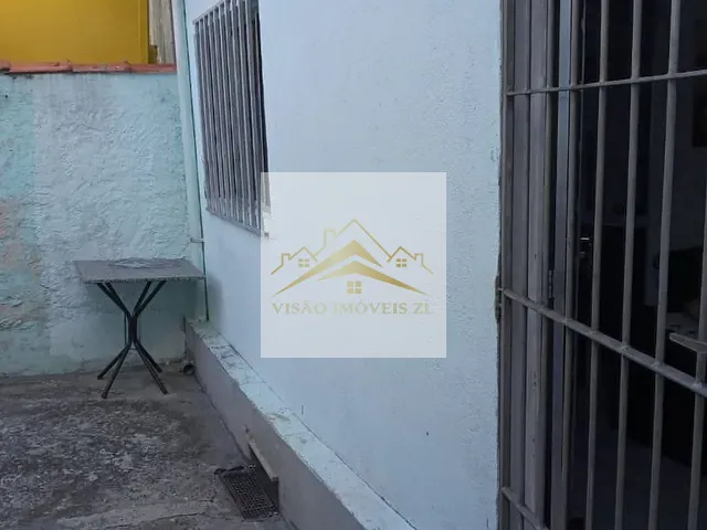 Casa com 200m² 2 quartos e 1 banheiro, à venda, no bairro Vila Industrial em São Paulo