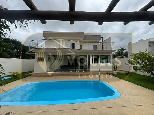 Casa 3 quartos e 5 banheiros, à venda, no bairro Parque Residencial Nova Holanda em Holambra