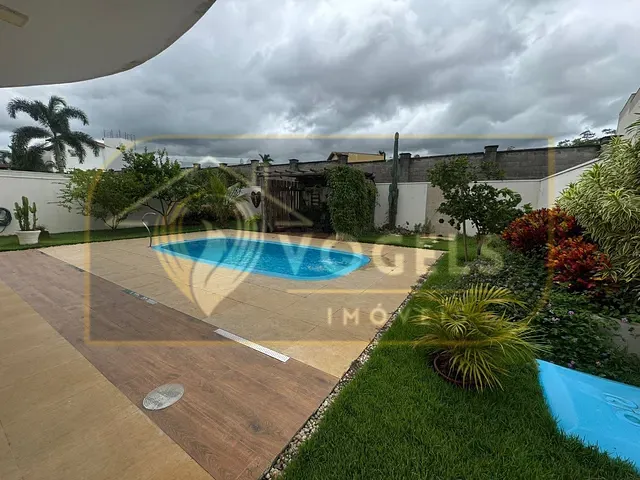 Casa 3 quartos e 5 banheiros, à venda, no bairro Parque Residencial Nova Holanda em Holambra