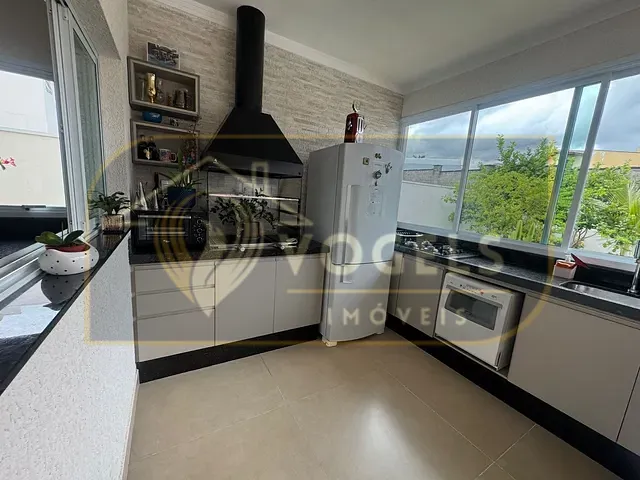 Casa 3 quartos e 5 banheiros, à venda, no bairro Parque Residencial Nova Holanda em Holambra