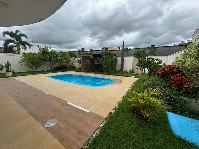 Casa 3 quartos e 5 banheiros, à venda, no bairro Parque Residencial Nova Holanda em Holambra