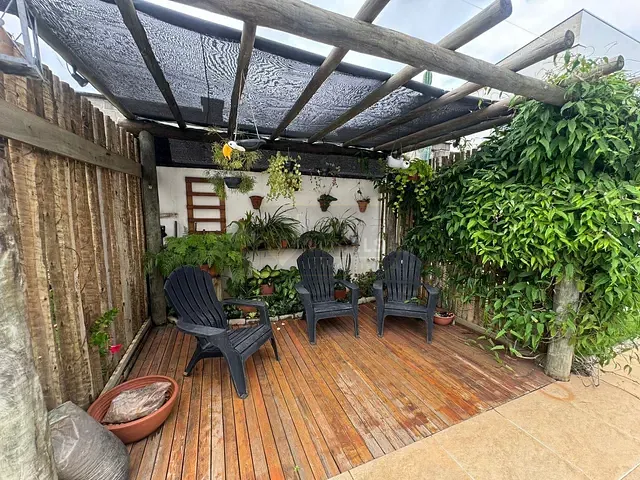 Casa 3 quartos e 5 banheiros, à venda, no bairro Parque Residencial Nova Holanda em Holambra